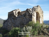 Restos de la ermita de San Vicente en el Castillo de Finestras